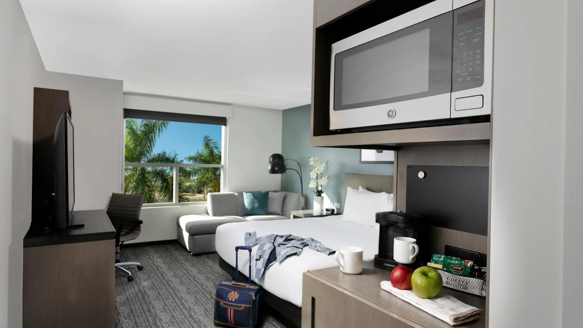 Hotel Hyatt House San Juan 3*,